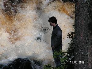     
: PICT010.JPG
: 3020
:	1.56 
ID:	530